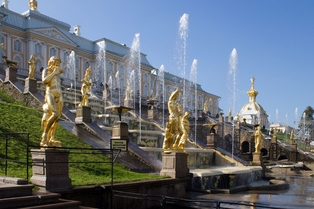 Barocke Pracht von Schloss Peterhof