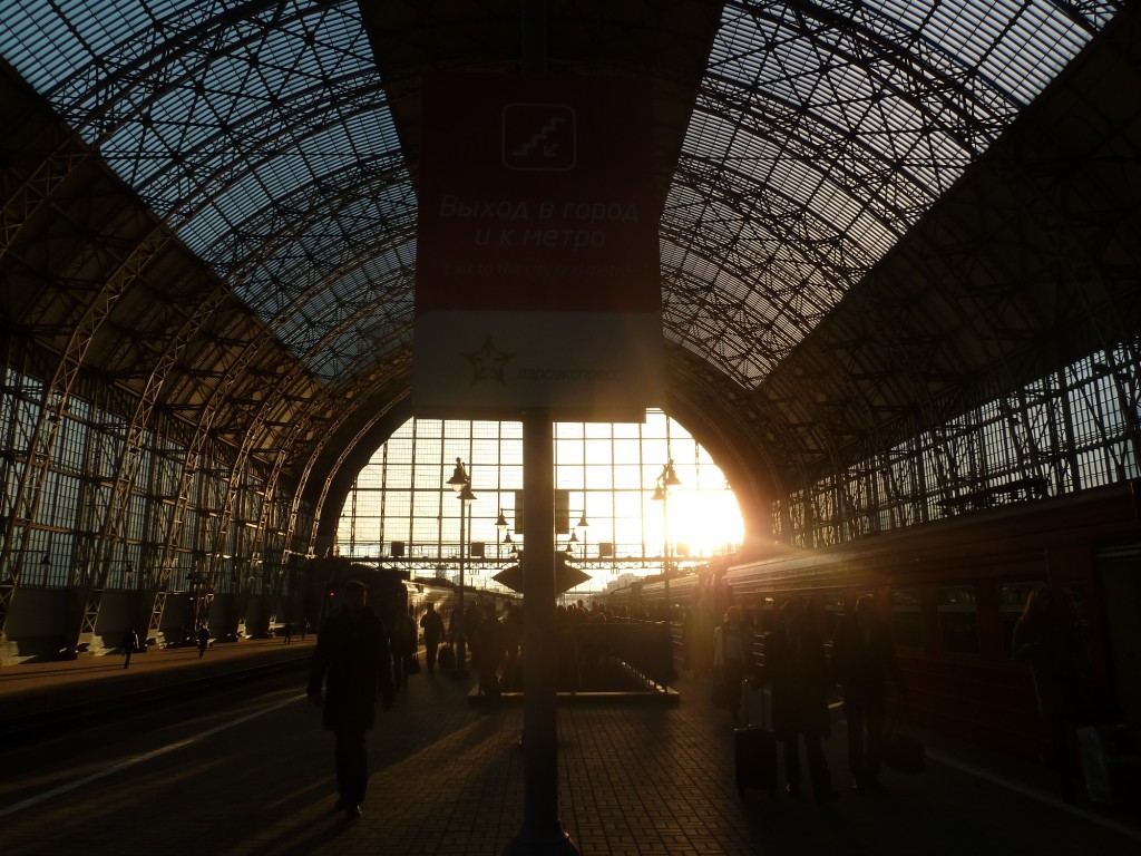 Ankunft am Kiewer Bahnhof
