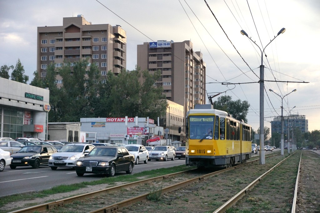 Marode Straßenbahn in den Außenbezirken